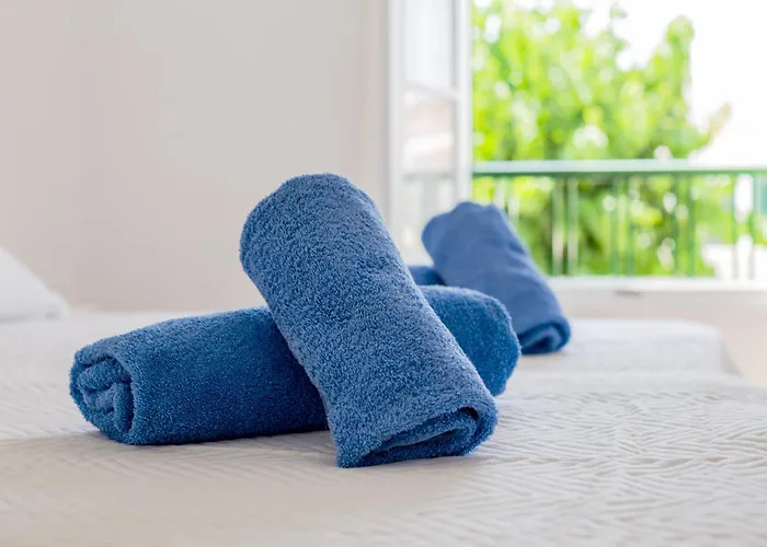 Cala'n Blanes Park 228 * Cala'N Blanes (Menorca)